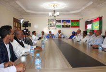 صورة الشيخ احمد ولد الشيخ حماه الله يعلن دعمه لحزب الإصلاح وتبنيه لمشروعه السياسي