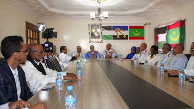 صورة الشيخ احمد ولد الشيخ حماه الله يعلن دعمه لحزب الإصلاح وتبنيه لمشروعه السياسي