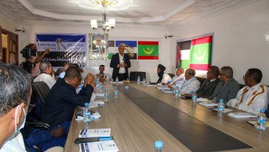 صورة تحت عنوان إفطار مع الصحافة وصناع الرأي حزب الإصلاح يستضيف شخصيات سياسية وإعلامية