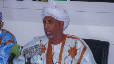 صورة كتب البرفسور الدكتور الفقيه الشيخ ولد الزين ولد الامام