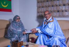 الناشطة في المجتمع المدني النجاة منت سيدي هيبة تلتحق بحزب الإصلاح .