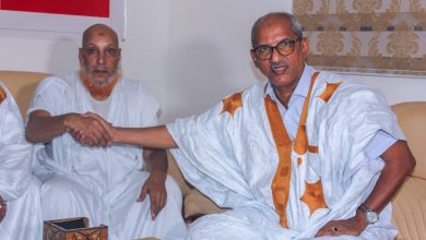 صورة الإمام والوجيه محمد الأمين الحسن يلتحق بحزب الإصلاح